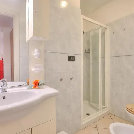 Apartment Il Suono Del Mare 200m From Sea - Happy *